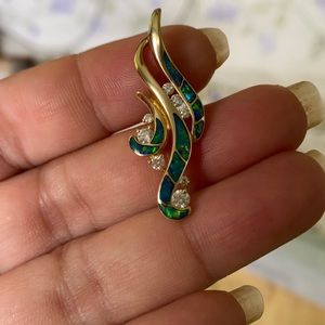 COPY - NaHoku waterfall pendant